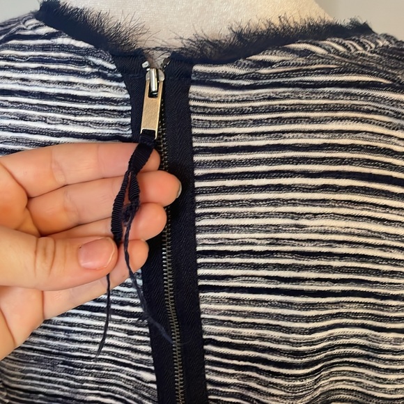 [Vanessa Virginia] Navy/White Striped Knit Blouse - Size Medium - Picture 4 of 5